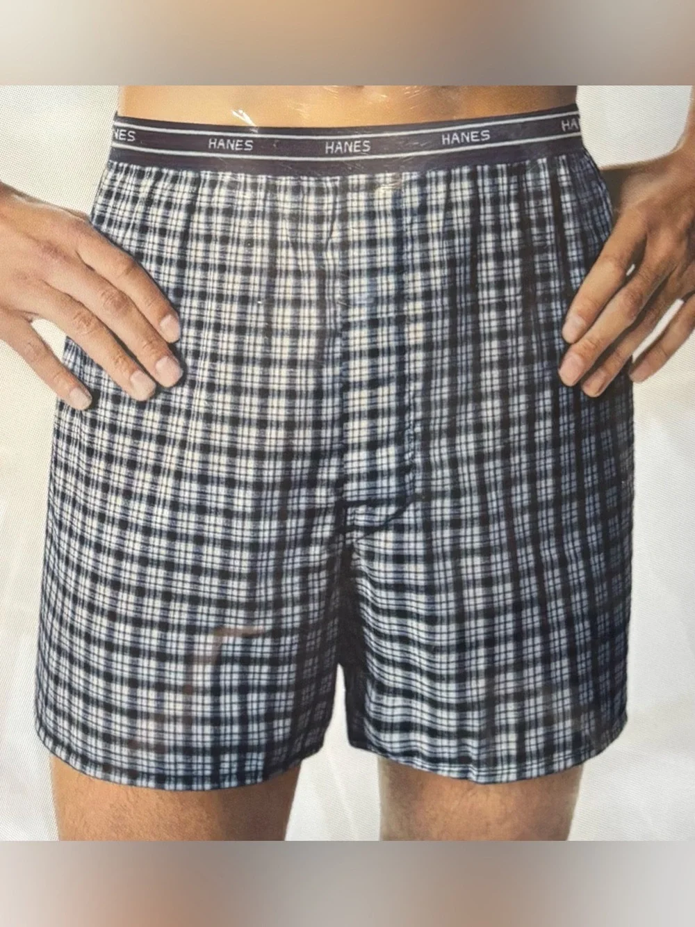 Men’s 4-pk HANES plaid boxer tag-less shorts-wicking cool fabric Med (32/34) NWT